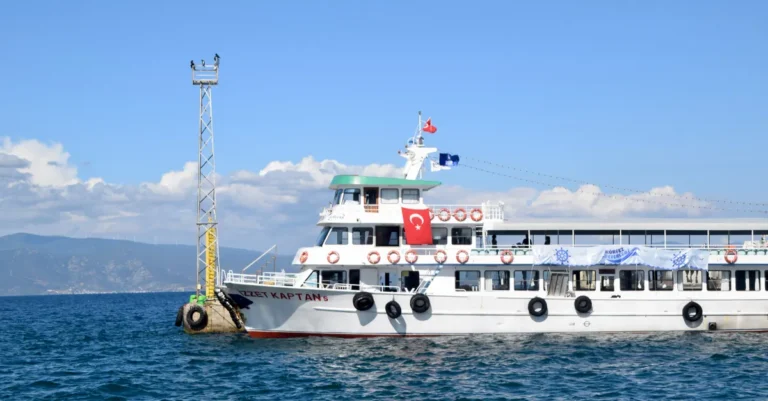 Akyaka’dan Sedir Adası’na Günübirlik Gidilir mi? Ulaşım, Süre ve Rota Seçenekleri
