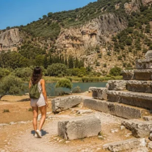 Dalyan’da Tekne Turu Olmadan Ne Yapılır? Merkez, Kaunos ve İztuzu İçin Kara Rota