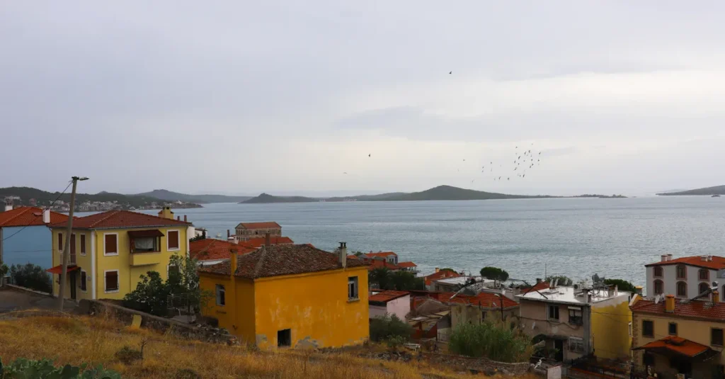 Gökçeada Arabasız Gezilir mi? Köyler ve Plajlar İçin Ulaşım Planı