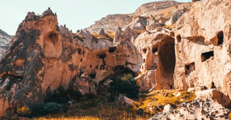 Kaklık Mağarası Çocuklarla Gezilir mi? Kısa Yürüyüş ve Ziyaret Planı