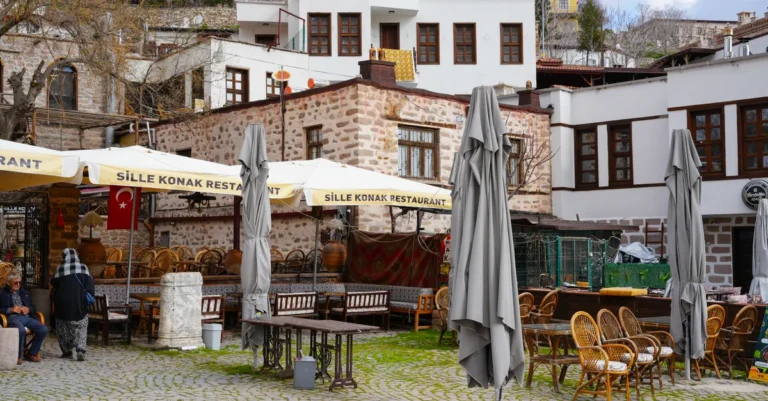 Sille’de Ne Yapılır? Tarihî Yapılar ve Sokaklar İçin Yürüyüş Rotası