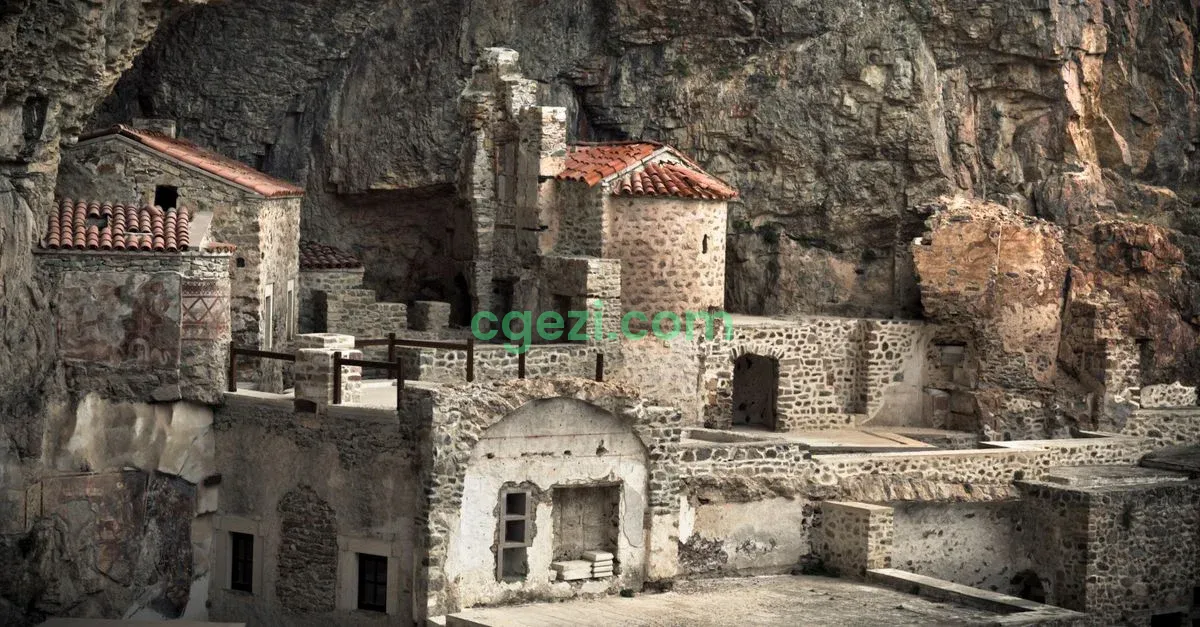 Trabzon’da Sümela Manastırı ve Atatürk Köşkü Aynı Günde Gezilir mi? Rota ve Zaman Planı