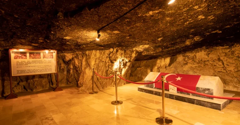 Han Yeraltı Şehri Nasıl Gezilir? Girişten Çıkışa Yürüyüş ve Süre Planı