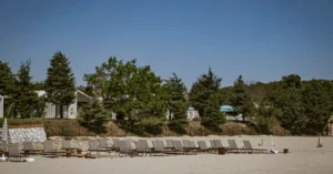 Yumurtalık’ta Denize Nerede Girilir? Plajları Erişim, Deniz Yapısı ve Sakinlik Açısından Karşılaştırma