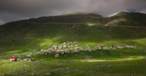 Çamlıhemşin’de Yayla Gezisi Nasıl Planlanır? Yol, Yürüyüş ve Günübirlik Rota