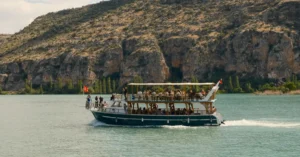 Halfeti’de Tekne Turu Nasıl Planlanır? Eski Halfeti ve Rumkale İçin Zaman-Efor Rehberi