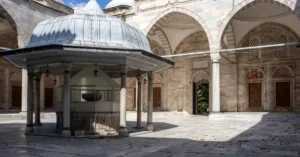 Payas Sokullu Mehmet Paşa Külliyesi Çevresinde Neler Görülür? Kısa Tarih Rotası
